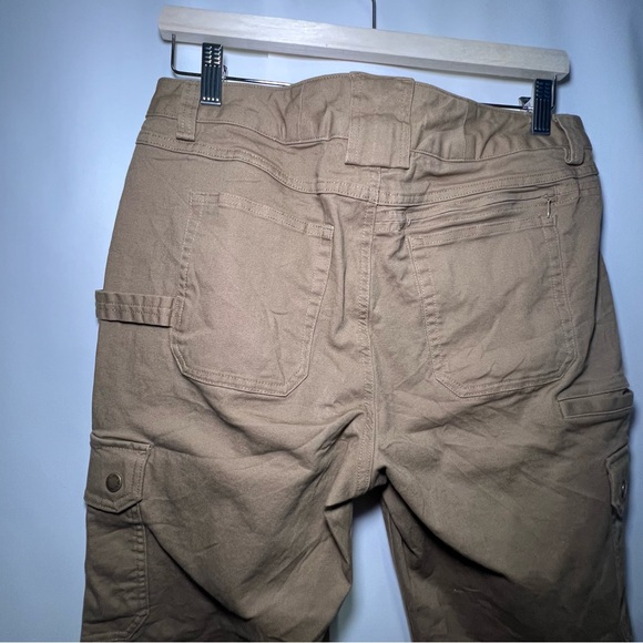 Women's DuluthFlex Curves setter Relaxed Leg Cargo Pants camel size 10 / 31 - Picture 11 of 16